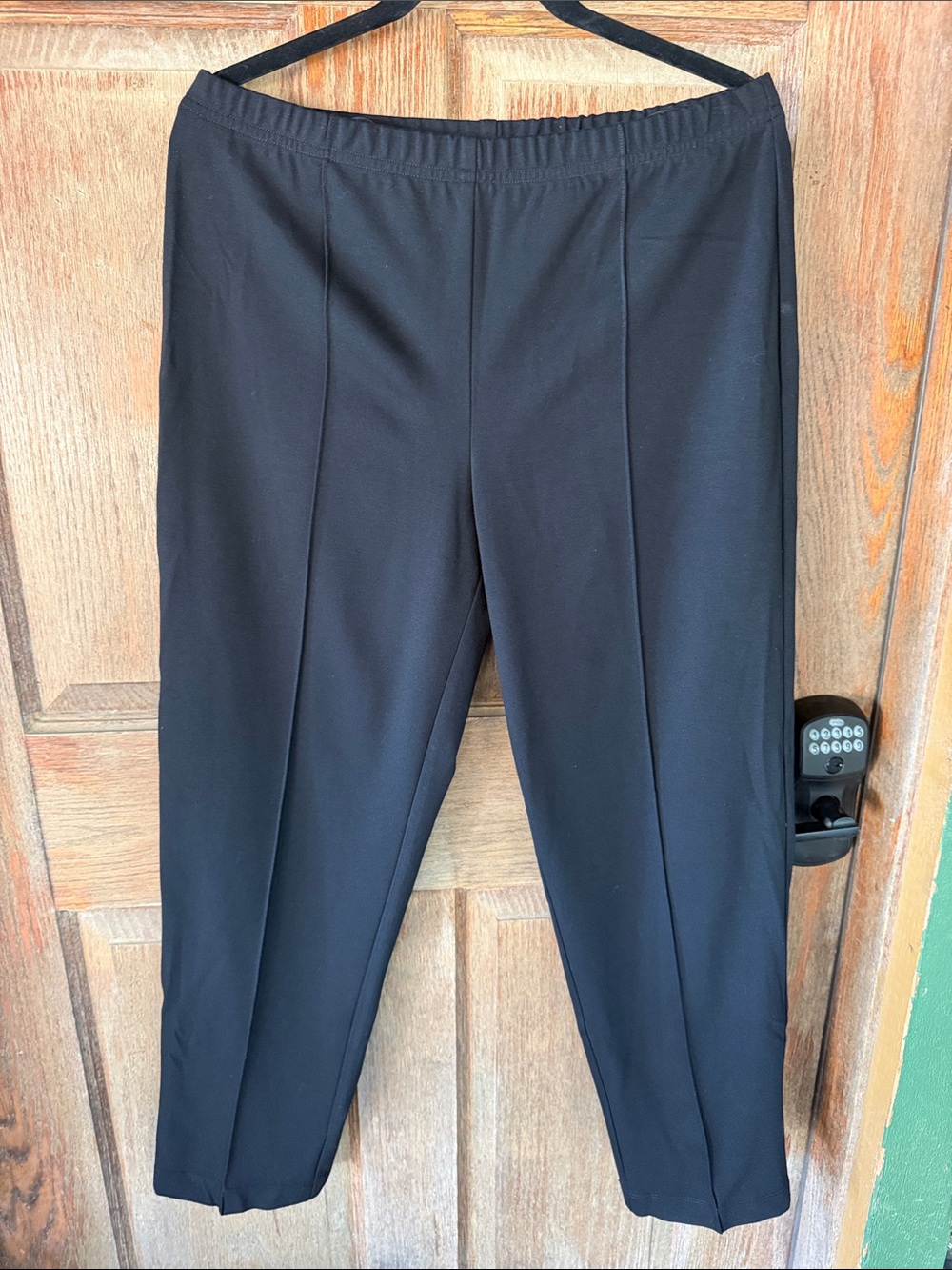 St. John Black Elastic-Waist Dress Pants